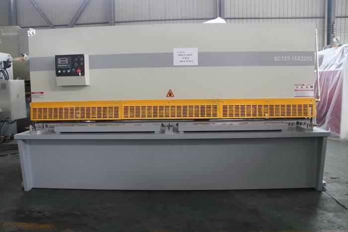 QC12K Hidraulični Swing zrak Љerin mašina 16 × 3200